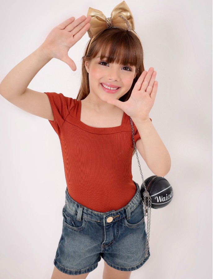 SHORT JEANS PISTOLADO INFANTIL 