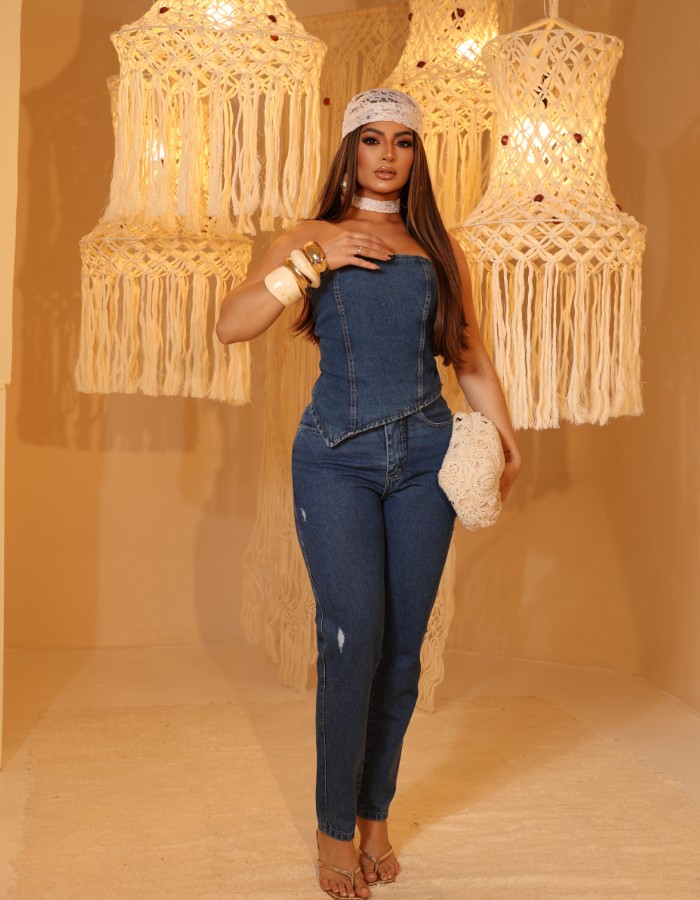 CONJUNTO TOP E CALÇA MOM