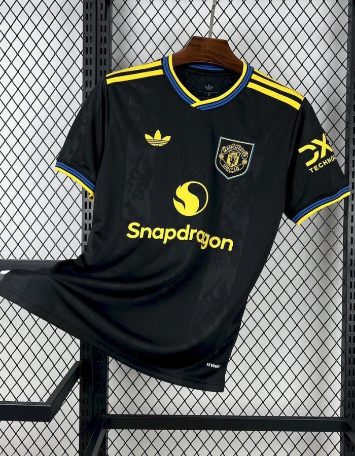 MANCHESTER UNITED 25/26 ||| UNIFORME