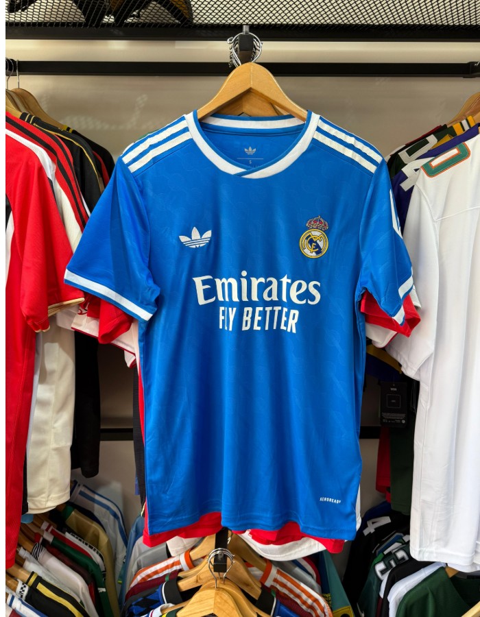 REAL MADRID 25/26 UNIFORME III