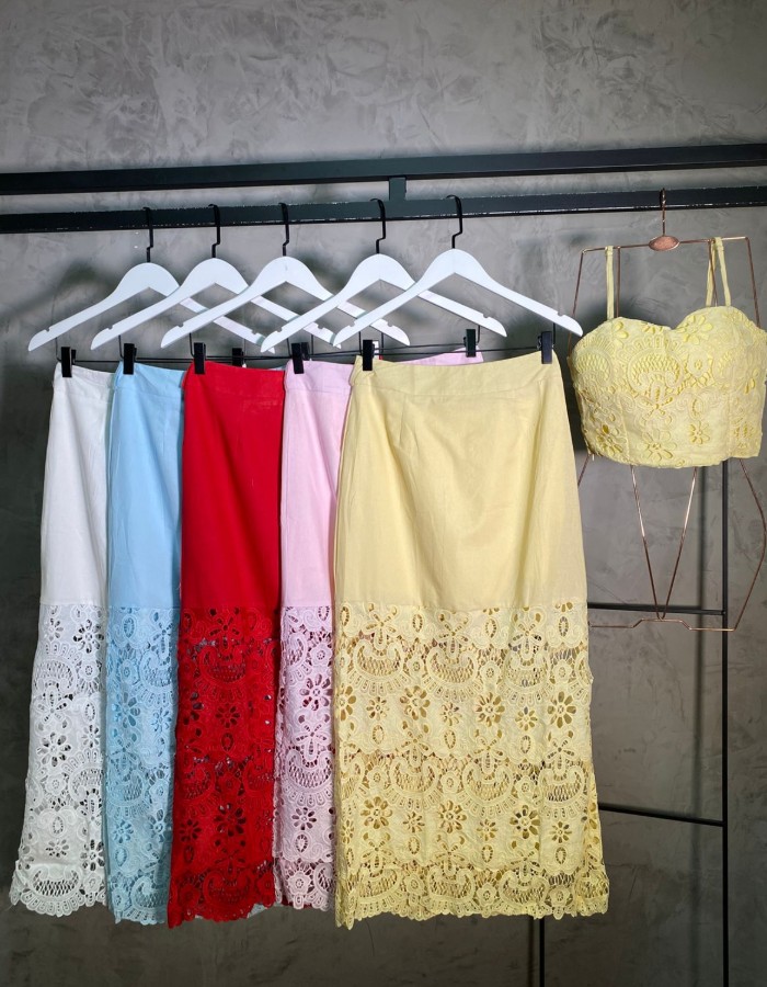 CONJUNTO SAIA BORDADO