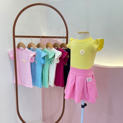 Produto tee-sofia-flor 0