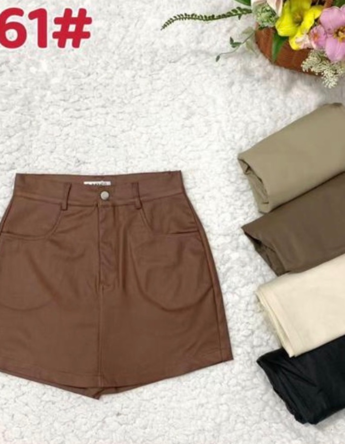 A short saia napa