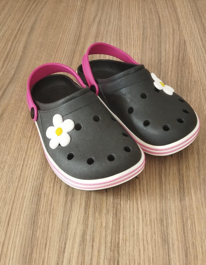 Simples passo crocs