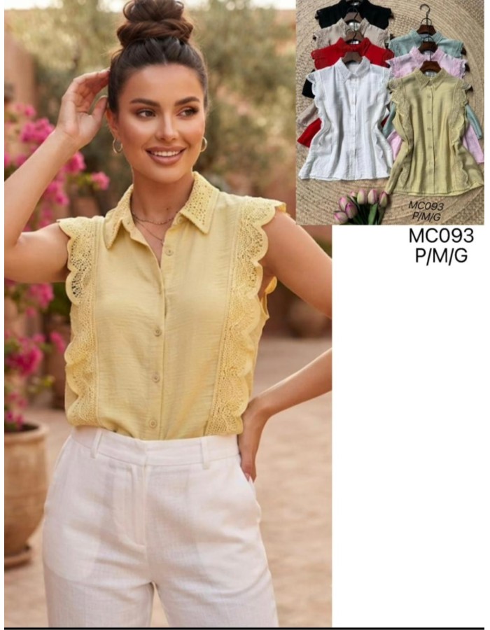 BLUSA C/ GOLA E DETALHE EM GRIPI