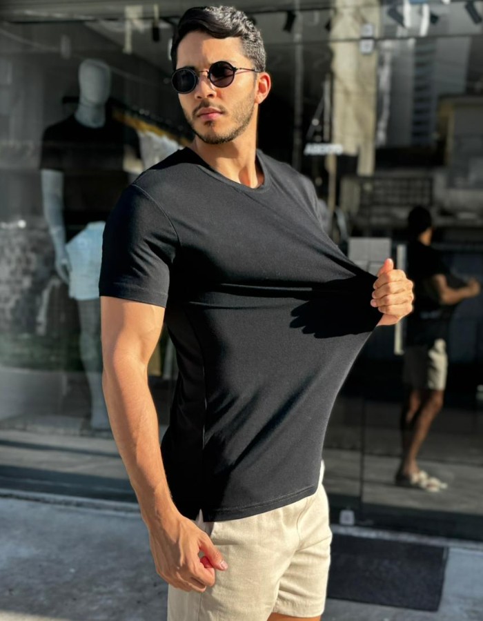 T SHIRT TECH PRETO