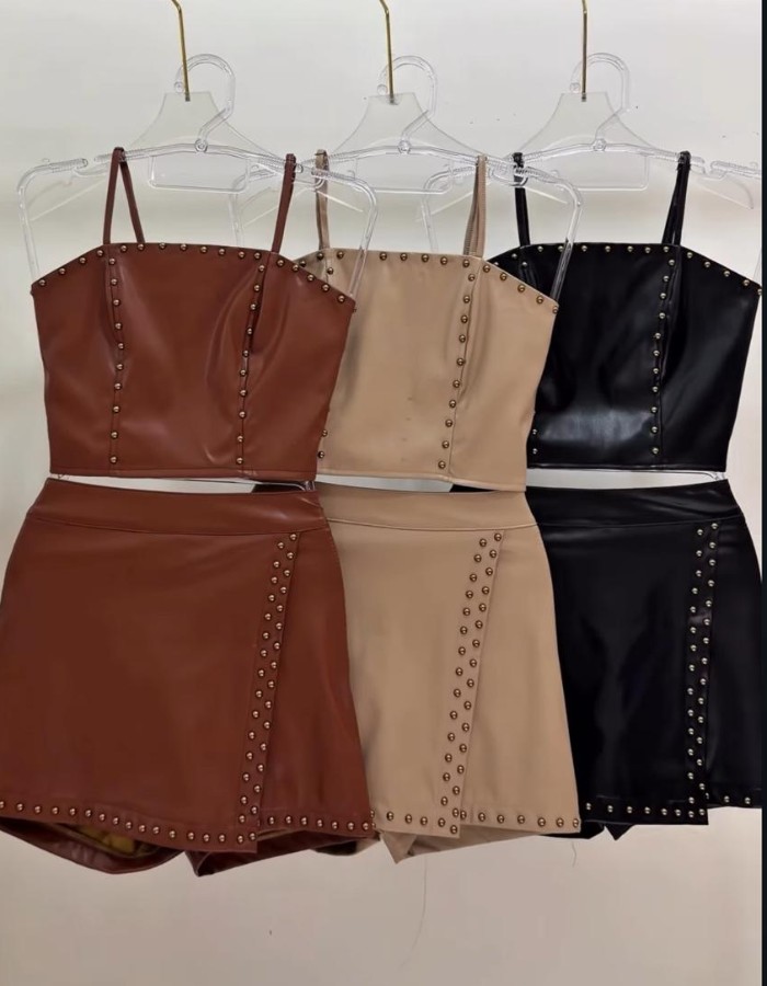 CONJUNTO SHORT SAIA COURO