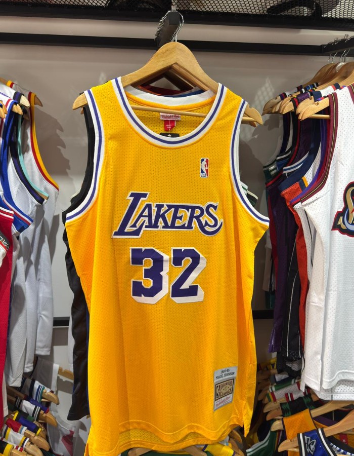 LOS ANGELES LAKERS - MAGIC JOHNSON 32