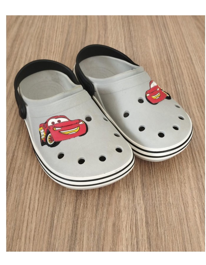 Simples passo crocs