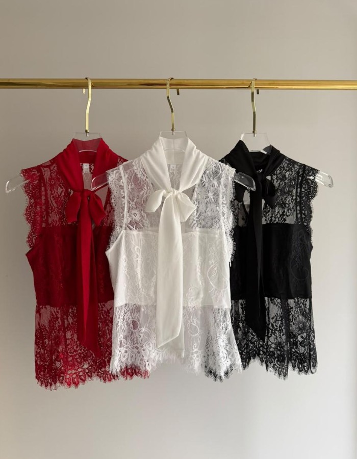 BLUSA LAÇO PESCOÇO