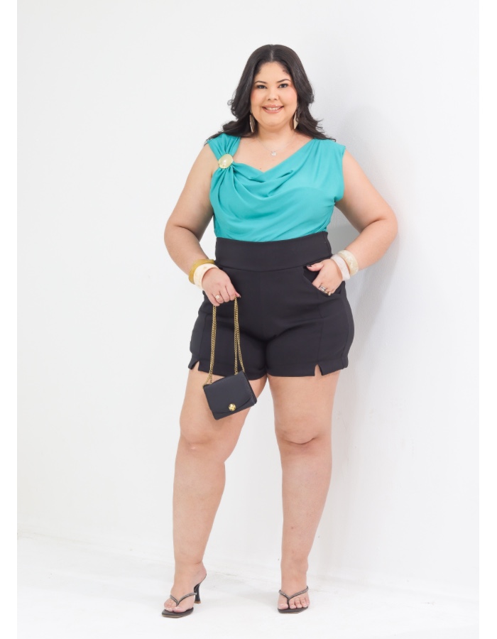Blusa fivela metal em summerplex veste TAM 44 até 56