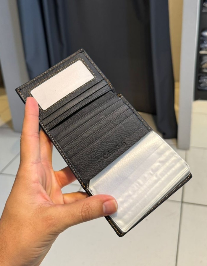 Produto portacartaocalvinklein 0