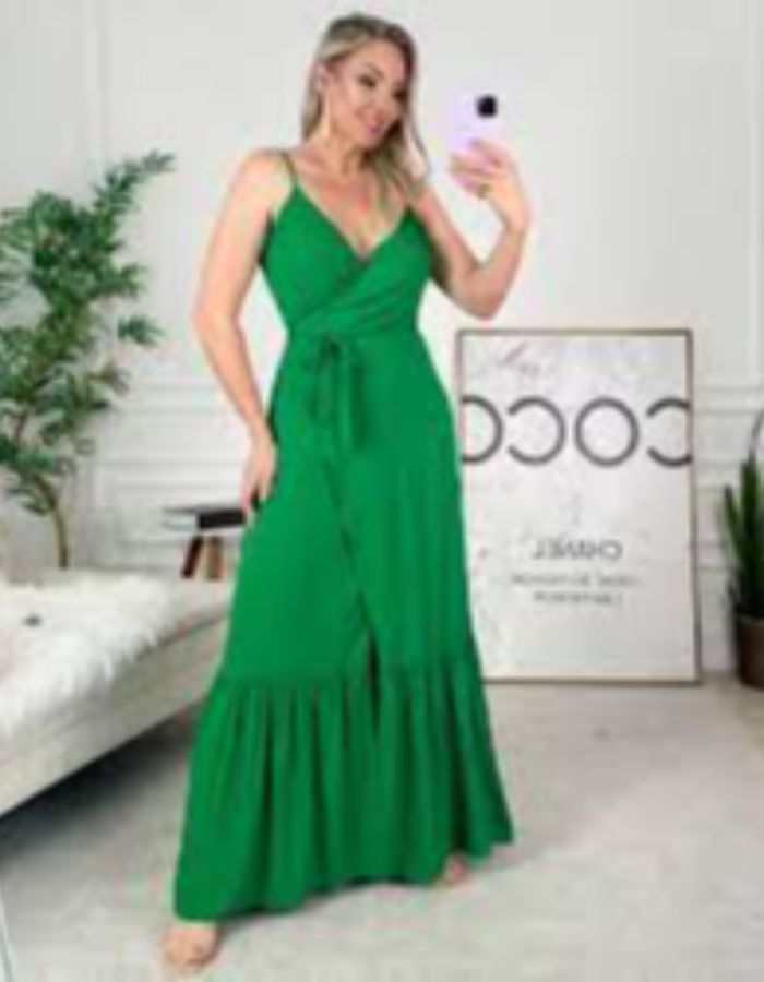Vestido longo com fenda adulto