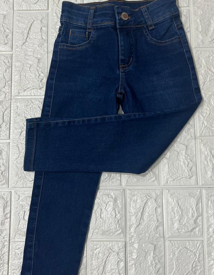 calca jeans azul escuro abanhada