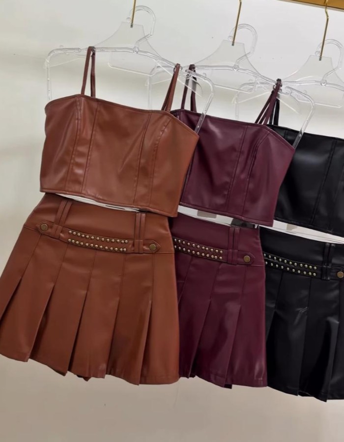 CONJUNTO SAIA COURO