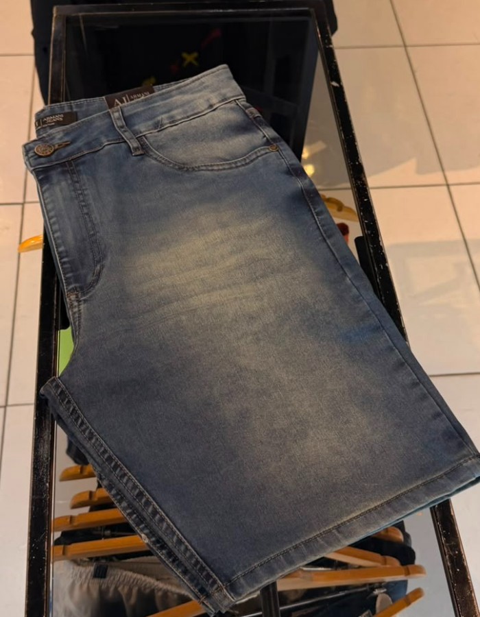 Short Armani 