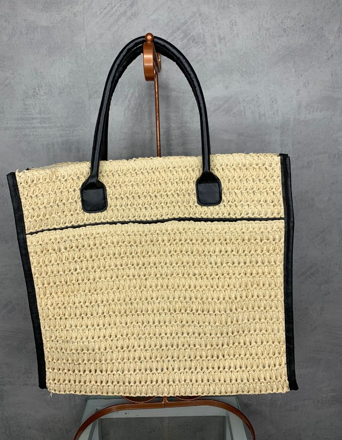 Bolsa de Mão Quadrada