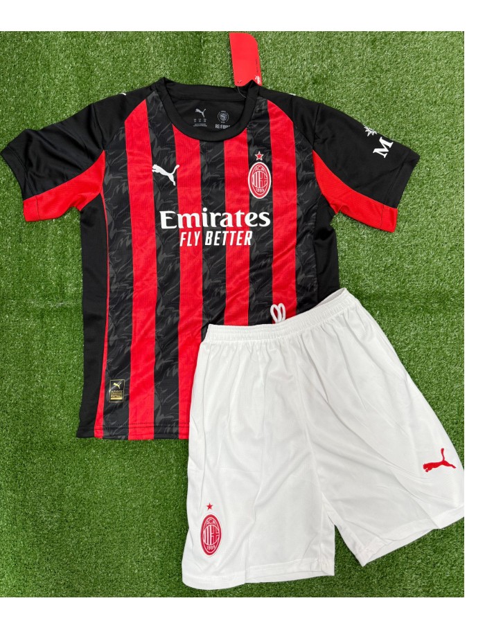 MILAN 25/26 UNIFORME I KIT INFANTIL