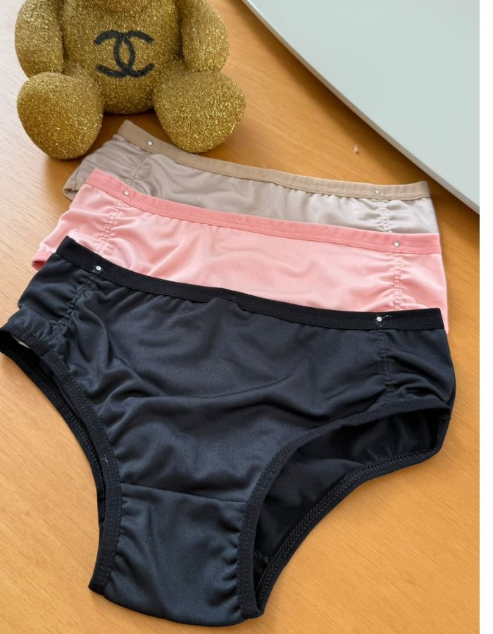 CALCINHA INFANTIL DETALHE FRANZIDO (U)