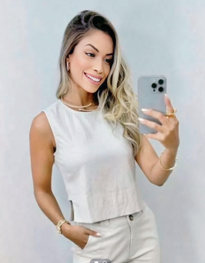 BLUSA LINHO COM ELASTANO RECORTE NA LATERAL