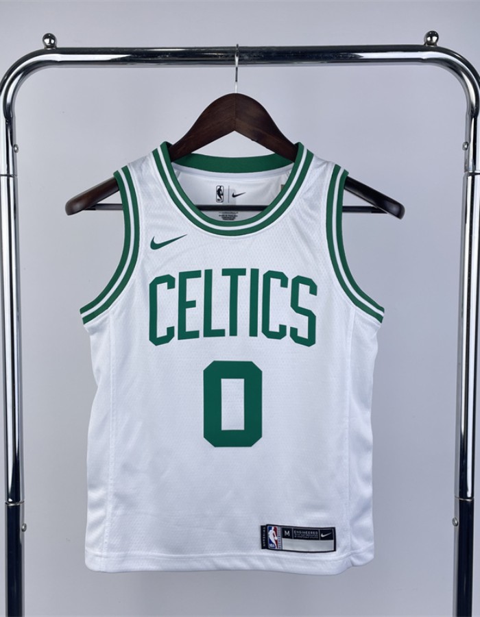 BOSTON CELTICS  - TATUM 0