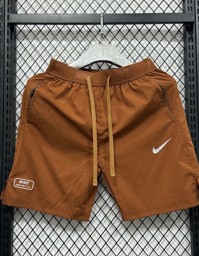 SHORT CASUAL NIKE | MARROM