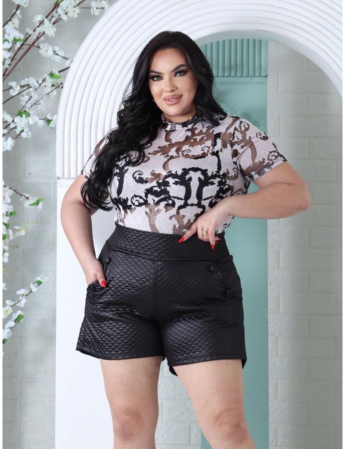 Short tradiconal c/ botões