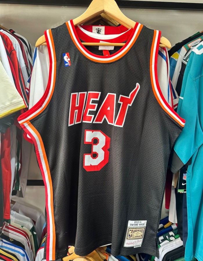 MIAMI HEAT 2013/14 - DWYANE WADE 3