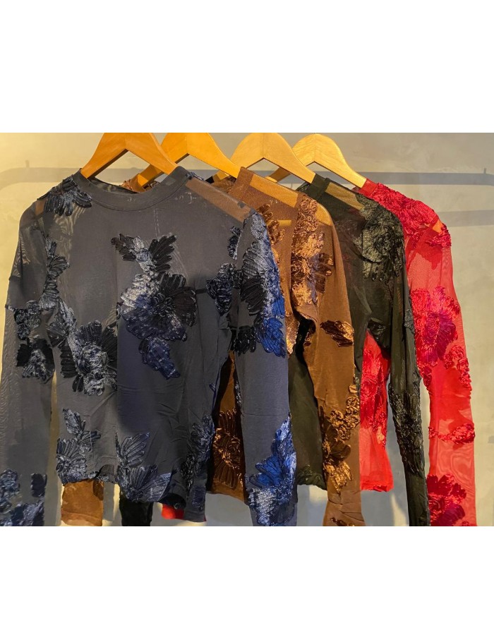 BLUSA RENDA BORDADA