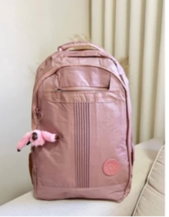 Kipling Seoul Metallic Glow