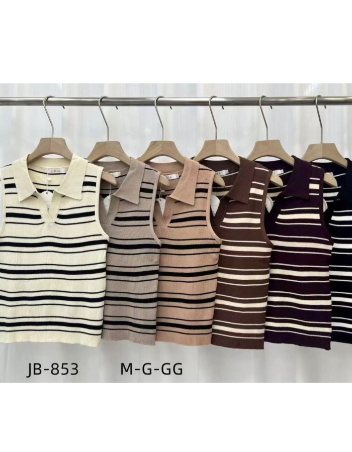 A blusa listrada regata
