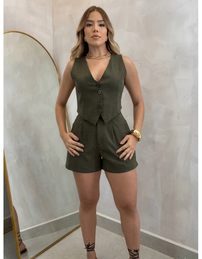 CONJUNTO ALFAIARATIA C/ SHORT E COLETE