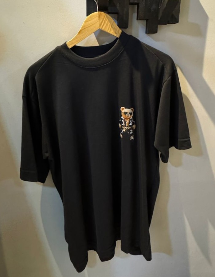 Oversized Louis Vuitton 