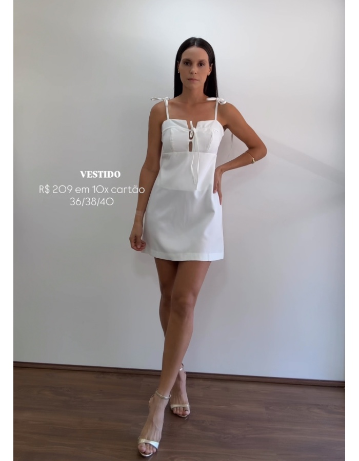 VESTIDO CURTO