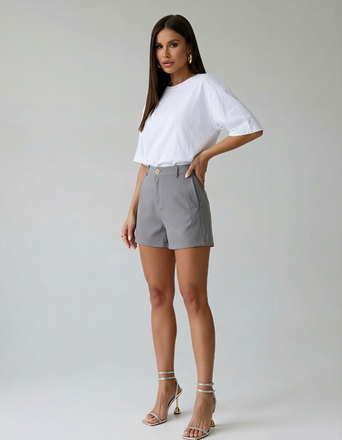 Short leona