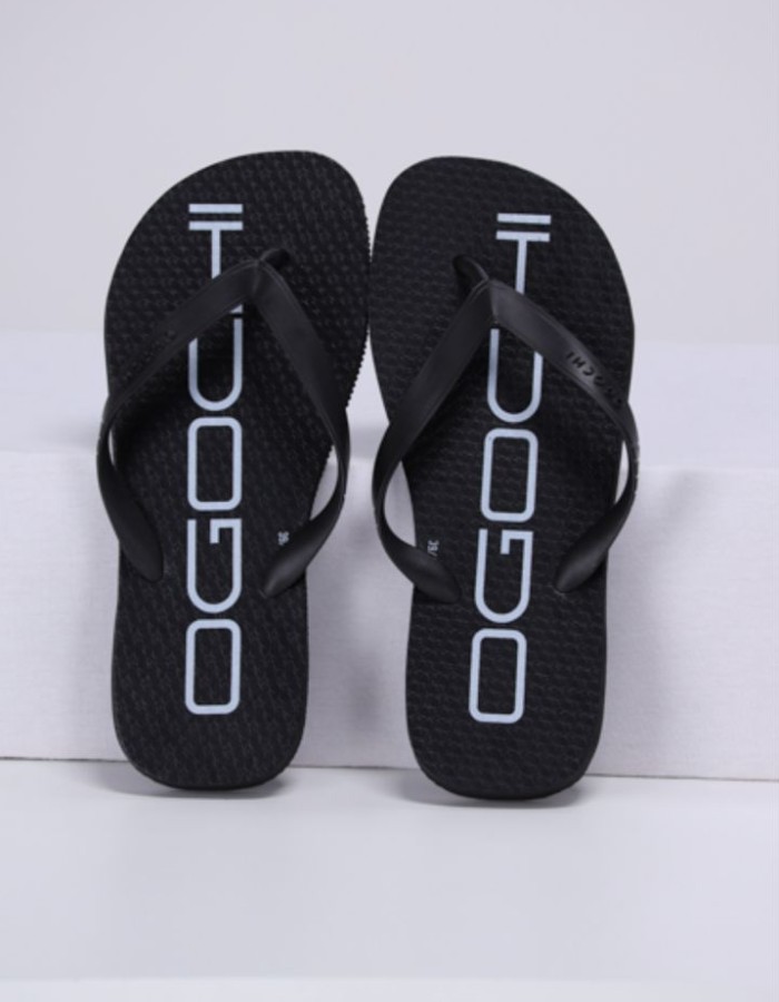 Chinelo Ogochi 