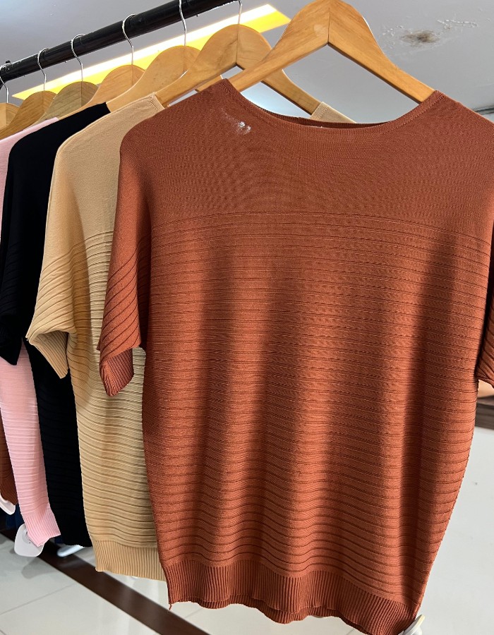 BLUSA MODA TRICO