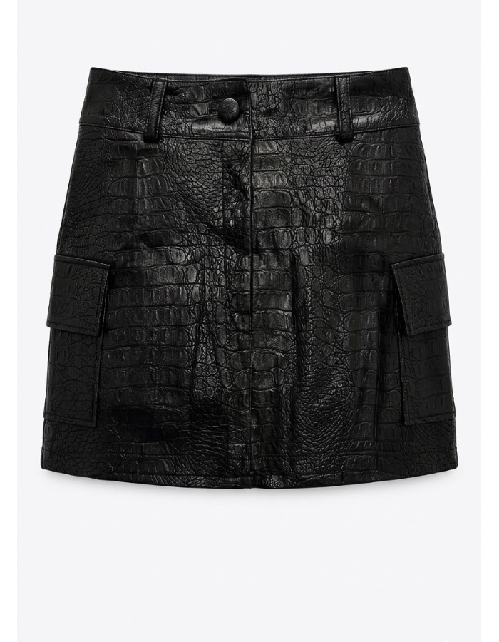 Short saia couro de jacaré 