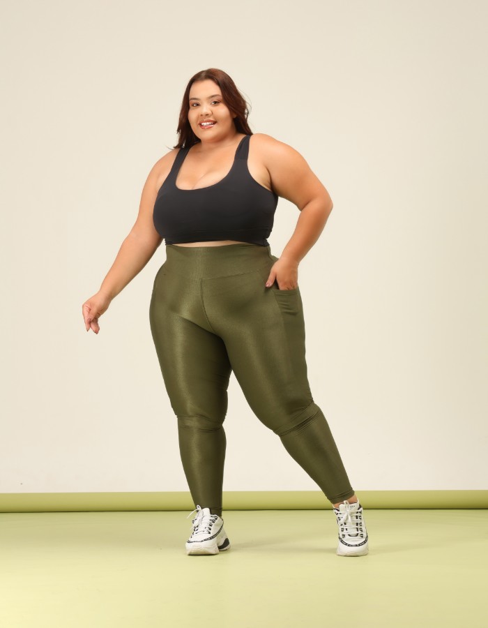 CALÇA CANELADA PLUS