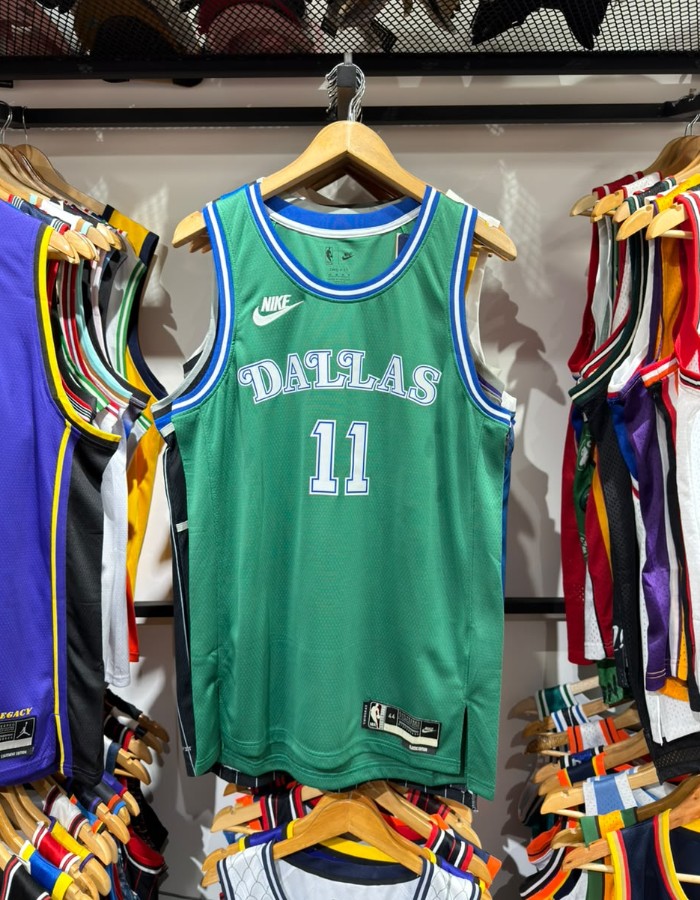 Dallas Mavericks Mavs - Irving 11