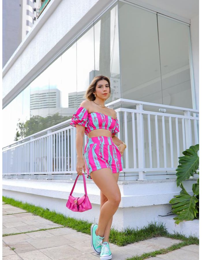 CONJUNTO CURTO ESTAMPADO
