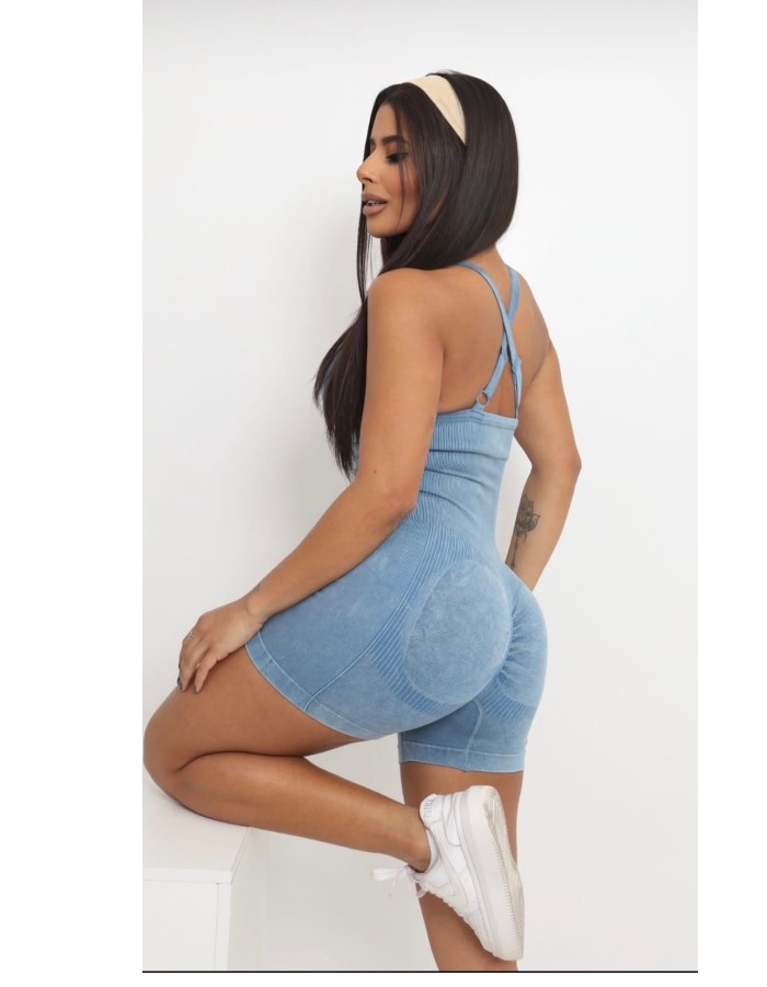 Produto macaquinho-canelado-com-empina-bumbum 0