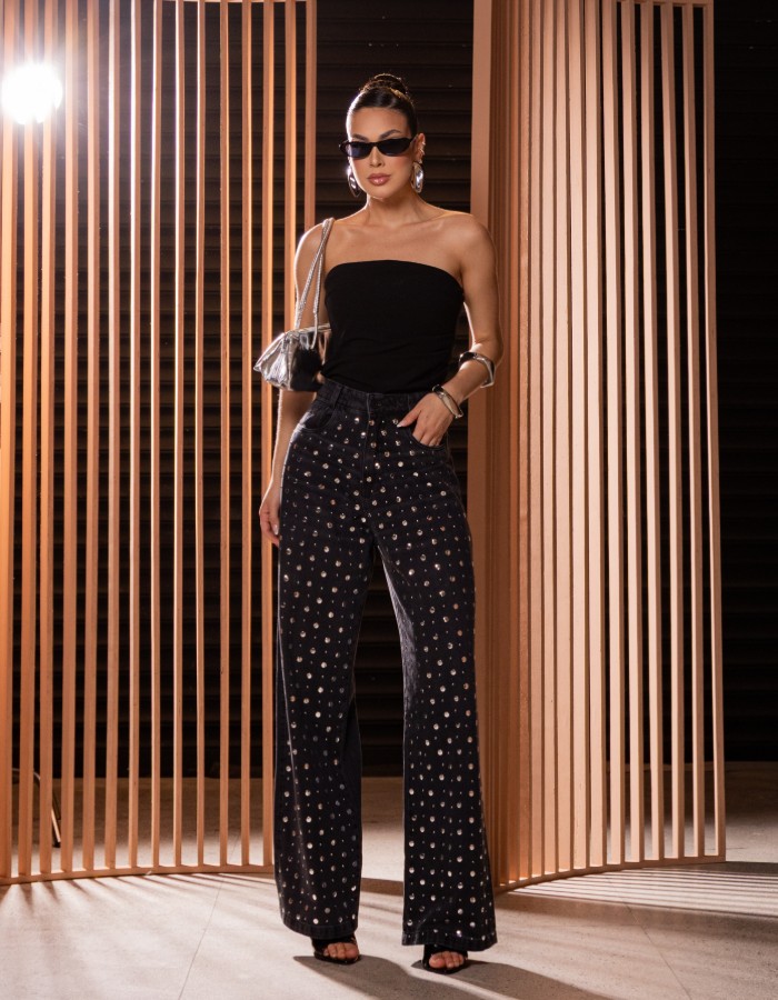 WIDE LOW MILA (PRETO ESTONADO)