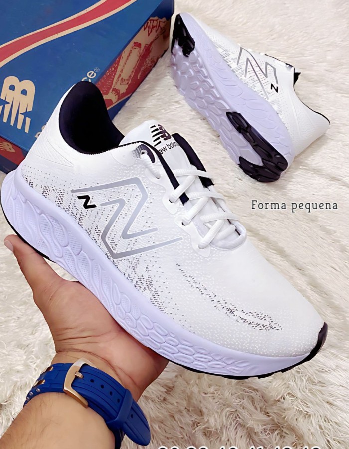 NEW BALANCE JABU