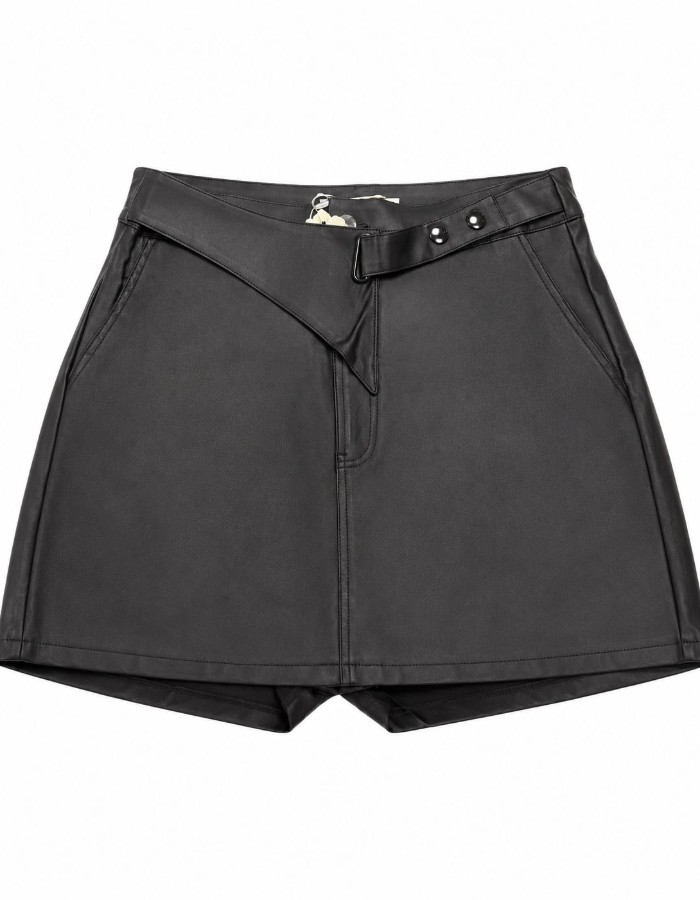 SHORT SAIA RESINADO