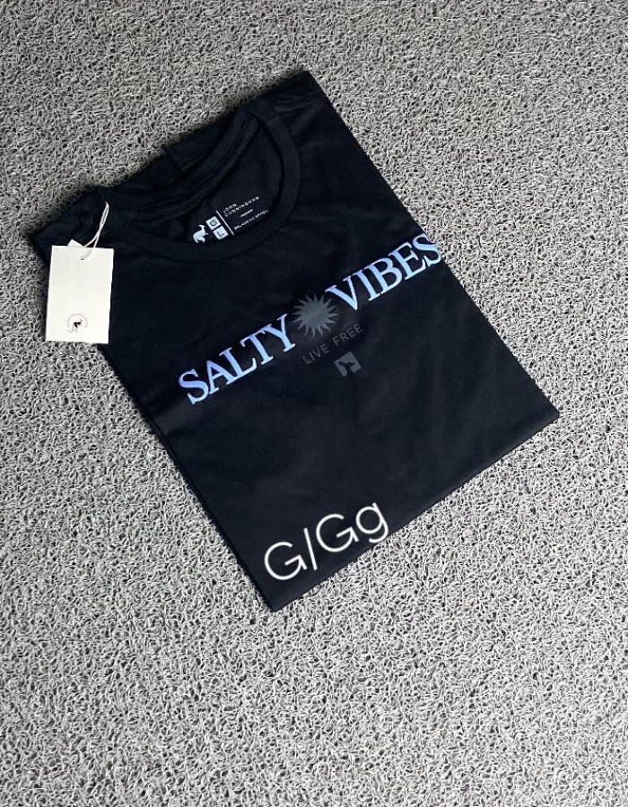 T SHIRT SALTY VIBES JOHN CUNNINGHAM