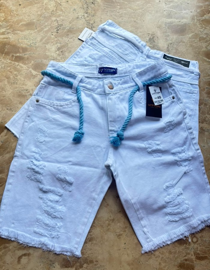 BERMUDA MASCULINA BRANCA