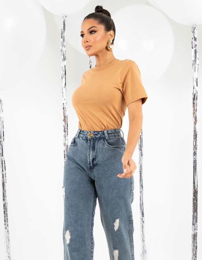 T-Shirt Zara Amêndoa