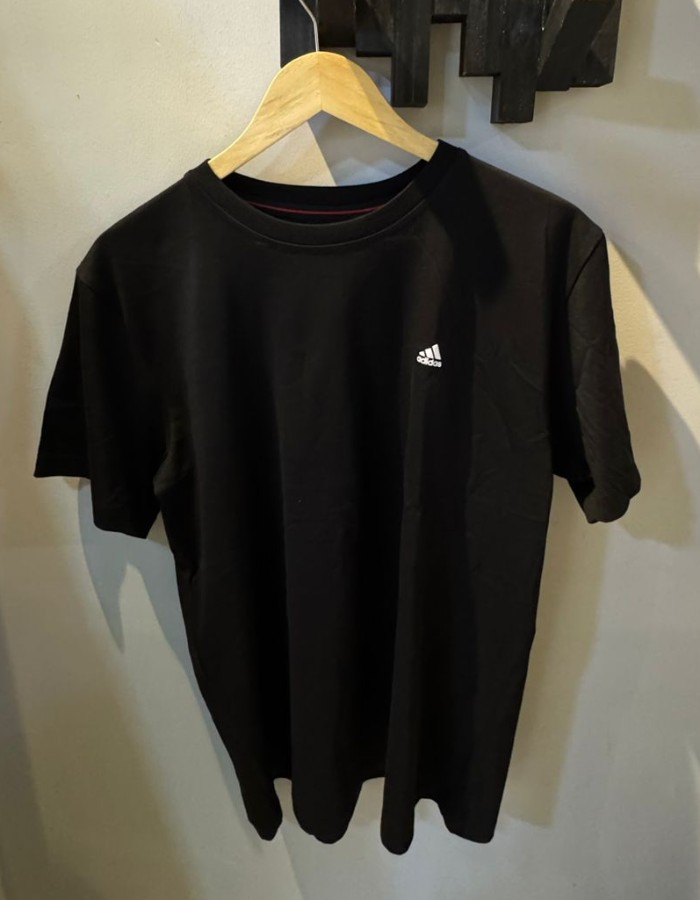 T-shirt Adidas