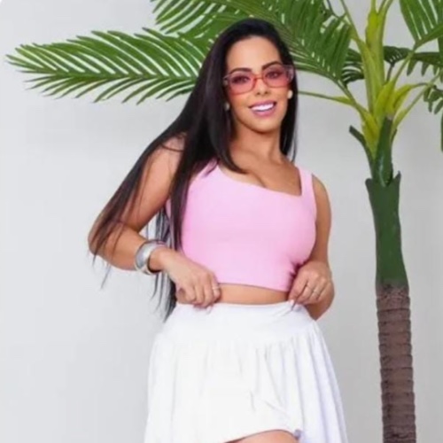 Cropped Camyle